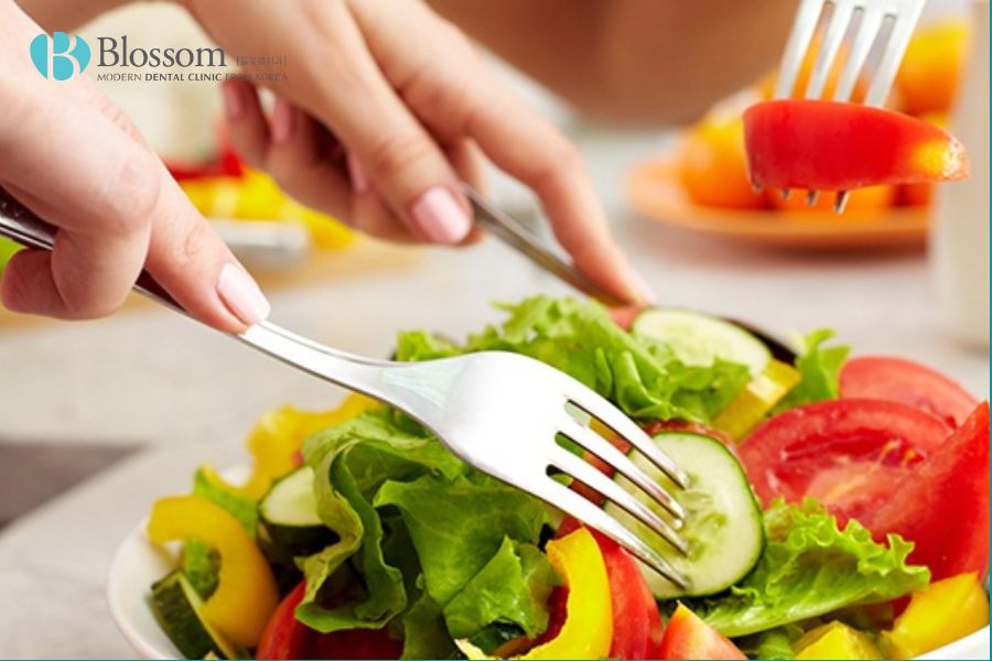 Nguyên nhân gây hôi miệng. Cách trị hôi miệng hiệu quả tại nhà 13 cach tri hoi mieng tai nha 12