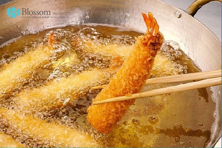 Nhiệt miệng là gì? Nhiệt miệng nên ăn gì? 11 nhiet mieng nen an gi 11
