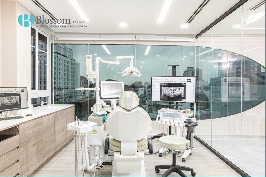 Trồng răng implant có đau không? Yếu tố ảnh hưởng trồng Implant? 11 trong rang implant co dau khong 10