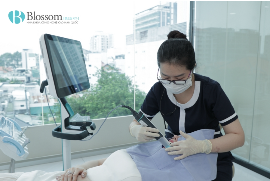 DrKimDongHyun nieng invisalign